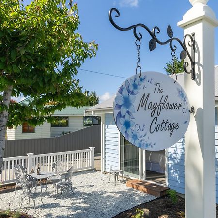 The Mayflower Cottage Te Anau Extérieur photo