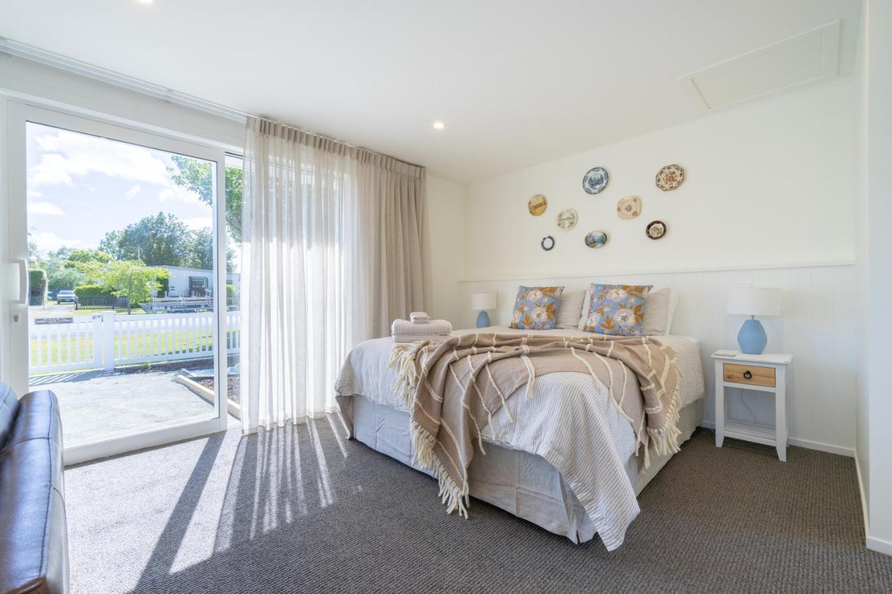 The Mayflower Cottage Te Anau Extérieur photo